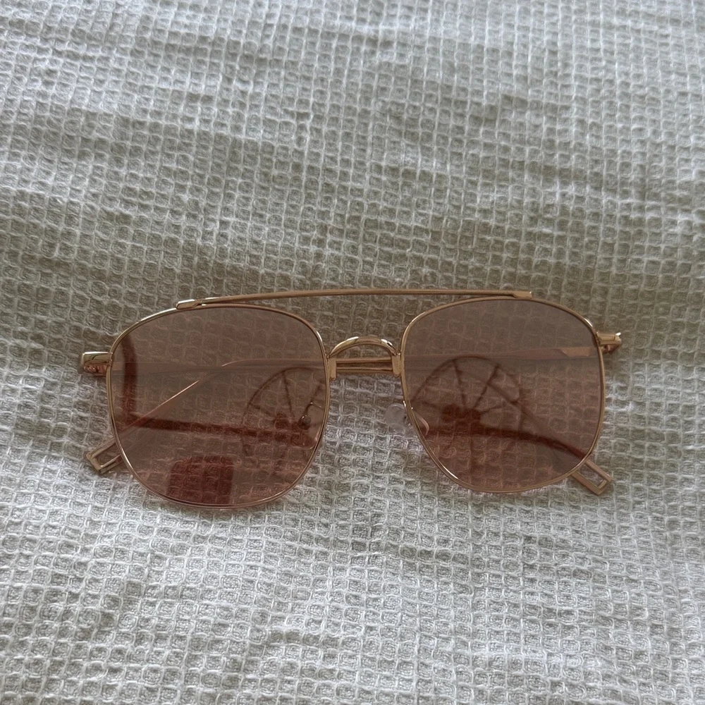 Free People Sunglasses - Pink - Picture 1 of 2